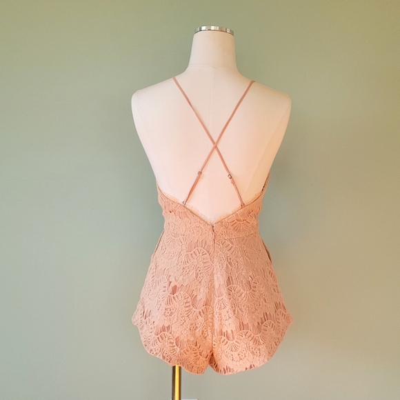 Stylestalker Blush Pink Lace Romper - Picture 2 of 9